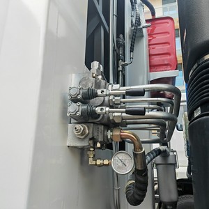 HOWO Compression Garbage Truck 4x2 Chassis Compactor Waste Collection Truck for Urban Waste Management Project - Product Image 6