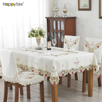 Nappe de Mariage Brodé Fleurie Personnalisée à Faible MOQ, Facile à Nettoyer et Colorée, Vente en Gros
