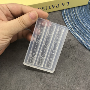 Molde <span class=keywords><strong>de</strong></span> silicona para decoración <span class=keywords><strong>de</strong></span> uñas con lazo, patrón en relieve <span class=keywords><strong>de</strong></span> cadena tridimensional, decoración <span class=keywords><strong>de</strong></span> uñas portátil, venta al por mayor - Product Image 2