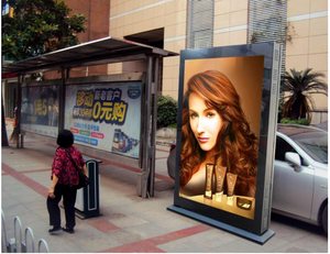 Outdoor Poster <strong>LED</strong> <strong>Display</strong> Stand <strong>LED</strong> <strong>Screen</strong> Advertising <strong>LED</strong> <strong>Display</strong> P2, P2.5,P3.076 <strong>LED</strong> <strong>Display</strong> <strong>Screen</strong> for <strong>bus</strong> <strong>Station</strong> - Product Image 5