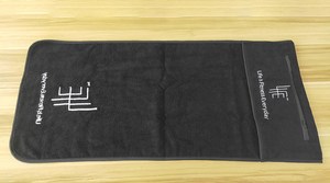 ผ้าขนหนูทอสำหรับเล่นกีฬา 100% ผ้าฝ้าย ซึมซับดีเยี่ยม ไร้กลิ่น เป็นมิตรกับสิ่งแวดล้อม มีตัวเลือกโลโก้แบบกำหนดเอง ให้ความสบายสูงสุดสำหรับนักกีฬาและทีม - Product Image 2