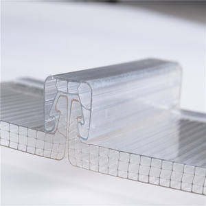 Revêtement UV 10mm 12mm Personnalisé <span class=keywords><strong>Polycarbonate</strong></span> Multiwall Feuille U Lock Pc <span class=keywords><strong>Plaque</strong></span> Creuse pour Système de Toit - Product Image 1