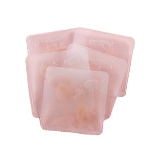 เซรั่ม<span class=keywords><strong>น</strong></span>้ำกลีบดอกไม้กุหลาบผิวเรืองแสง,วิตา<span class=keywords><strong>มิ</strong></span><span class=keywords><strong>น</strong></span>ซีเพิ่มความสดชื่<span class=keywords><strong>น</strong></span>ให้กับผิวห<span class=keywords><strong>น</strong></span>้าของวีแกนขนาดเล็ก - Product Image 1