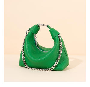 Sacs à bandoulière en daim pour femmes, sacs à main de luxe pour femmes, sacs à main personnalisés avec logo OEM ODM de haute qualité - Product Image 4