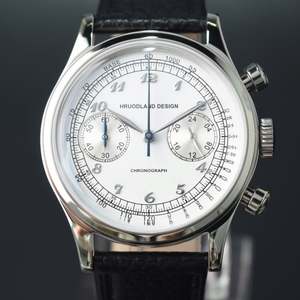 Livraison gratuite, montre pour homme de haute qualité, chronographe rétro, verre saphir bombé 5 ATM, acier inoxydable 316L, quartz, en vente - Product Image 4