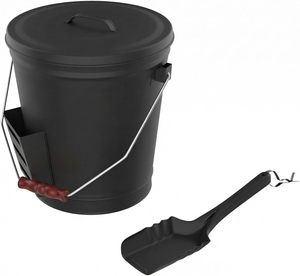 Seau à cendres de 4,75 gallons en métal thermolaqué, seau classique avec couvercle et pelle pour cheminée, outils résistants à la chaleur par Pure Garden - Product Image 1