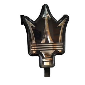 Les lignes lisses et exquises de haute qualité, parfaitement colorées et sans rayures, du <span class=keywords><strong>logo</strong></span> Levante Grille qui brille brillamment - Product Image 1