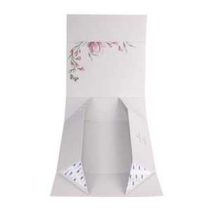 Custom Premium Luxury Package Cardboard <b>Paper</b> Dress Clothes Magnetic Exclusive Product Packaging Box - Product Image 2