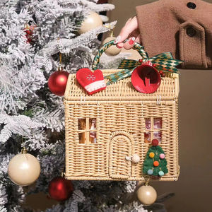 Panier cadeau de Noël en rotin avec couvercle et poignée pour le camping, la plage, les bonbons, l'emballage de fruits, les paniers de festival - Product Image 1