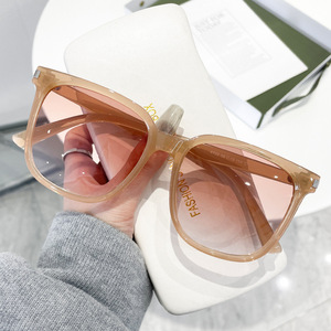 <span class=keywords><strong>Pas</strong></span> <span class=keywords><strong>cher</strong></span> Prix Usine Direct Anti-uv Carré Grand Cadre Lunettes <span class=keywords><strong>de</strong></span> <span class=keywords><strong>Soleil</strong></span> <span class=keywords><strong>de</strong></span> Haute Qualité TR90 Lunettes <span class=keywords><strong>de</strong></span> <span class=keywords><strong>Soleil</strong></span> Polarisées Femmes Hommes - Product Image 5
