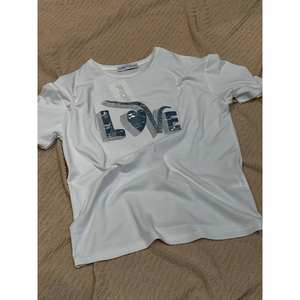 Camiseta Fiori para mujer, blanca, con estampado Love Glitter, manga regular, 100% algodón, corte jersey - Product Image 2