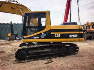 รถขุดไฮดรอลิกมือสองผลิตในญี่ปุ่นรุ่น Cat 320GC 320D 320D2 320BL 320C 320CL เครื่องจักรตีนตะขาบไฮดรอลิกประสิทธิภาพดี - Product Image 6