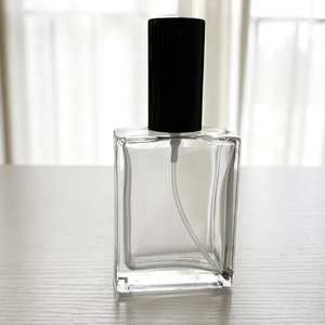 Botella de cristal de perfume de lujo cuadrada con logotipo personalizado 15ml 30ml 50ml 100mL espray rellenable con pulverizador de bomba para difusor de embalaje - Product Image 2