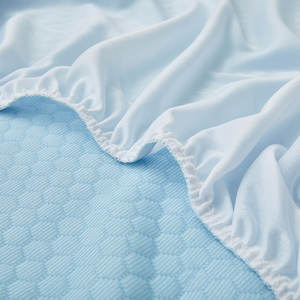 Protector de Colchón Impermeable de Poliéster, Ajustable y Refrescante, en Oferta - Product Image 2