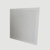Plaques de plafond suspendues décoratives en PVC 600x600mm, forme carrée 2x2, avec fonction d'isolation thermique