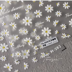 2025 principios de primavera Margarita fresca 3D flor en relieve decoraciones de <span class=keywords><strong>uñas</strong></span> calcomanías estilo francés pegatinas de plástico para <span class=keywords><strong>uñas</strong></span> - Product Image 4