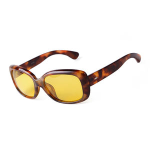 2024 lujo Vintage Marca Diseño UV400 Shades gafas <span class=keywords><strong>de</strong></span> sol mujer señoras gafas polarizadas visión nocturna gafas <span class=keywords><strong>de</strong></span> sol amarillas - Product Image 3