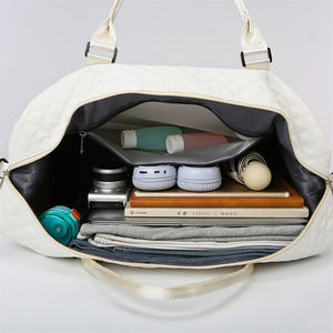 Kadın spor eşya torbası özel Logo baskılı naylon seyahat spor spor el omuz eğlence çantası üreticinin ürün - Product Image 6