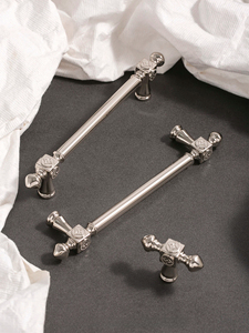 Poignées de meuble en alliage de zinc argenté et titane sculptées de style français vintage pour armoires, placards et tiroirs - Product Image 4