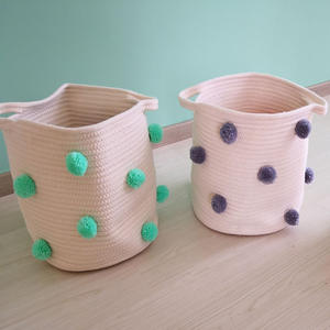 Paniers en corde de coton blanc pour rangement avec <span class=keywords><strong>pompon</strong></span> décoration salle de bains petits paniers tissés pour organiser <span class=keywords><strong>panier</strong></span> décoratif en tissu - Product Image 4