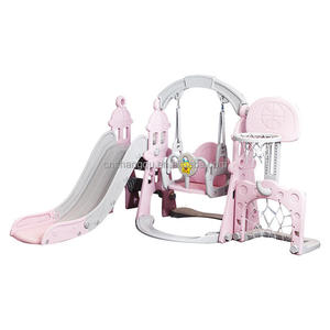 Ensemble de jeu multifonctionnel pour enfants avec toboggan, balançoire, équipement de sport, panier de basket-ball et filet de football pour les activités des tout-petits à la maison - Product Image 1