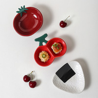 Assiettes en céramique créatives de style moderne et simple, motif floral dégradé, design attrayant, décoration mignonne de haute qualité