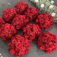 Boule de fleurs artificielles en soie de 60 cm, blanche, élégante, réaliste, pleine de fleurs, pour centre de table de mariage et décoration de table de banquet (vente en gros)