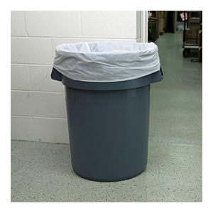 Poubelles industrielles blanches Boardwalk 56 gal 0,9 Mil 43 x 47 Linear Low Density 100/carton pour boîtes et bacs de rangement - Product Image 1