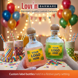 Carafe en plastique personnalisée avec ouvre-bouteille et bouchon en bois, vaisselle de bar réutilisable pour les fêtes, design moderne - Product Image 2