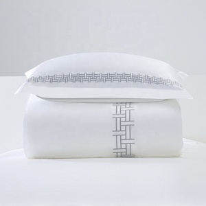 ชุดเครื่องนอนโรงแรมหรู ผ้าฝ้ายแท้ 100% พร้อมลายปัก - Product Image 2