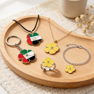 Joyería Personalizada de Tribulus Omanense al por Mayor, Flor Nacional Emiratí, Collar, Anillo y Pulsera de Jazmín Amarillo, Producción Diaria de 100k - Product Image 4