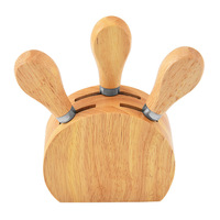 Collection de couteaux à fromage en acier inoxydable en promotion, présentée dans un bloc en bois de bambou
