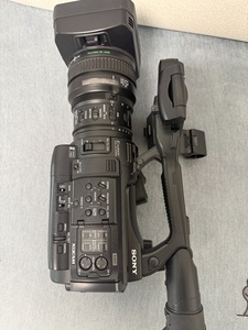 Caméra de Conférence Full HD Haute Performance Sony PXW-X280 - Product Image 1