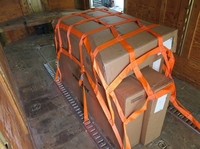 Filet de barrière de chargement professionnel E-Track en sangle de polyester robuste pour la sécurisation des charges de camions