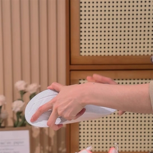 Nouvelles baskets décontractées pour femmes 2025, blanches <span class=keywords><strong>et</strong></span> noires, style running <span class=keywords><strong>et</strong></span> marche élégant - Product Image 2