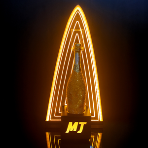 Bottiglia <span class=keywords><strong>LED</strong></span> Presenter segno di visualizzazione VIP servizio di bordo <span class=keywords><strong>LED</strong></span> cartellone bottiglia glorificatore presentatore per Bar discoteca