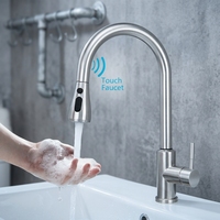 Robinet de cuisine à double fonction avec pulvérisateur extractible à capteur sans contact, finition chromée, design cascade, installation facile, valve en céramique