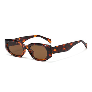 Jamie L1825 Plastic <b>Frame</b> Sunglasses Black Quadrilateral Small <b>Frame</b> UV400 Protection Unisex Street Style - Product Image 3