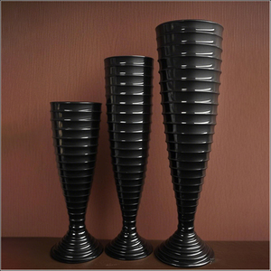 Creative Matte Frosted Planter Art Flower Vase Small Flowerpot for Home Office Plant Decoration - Product Image 2