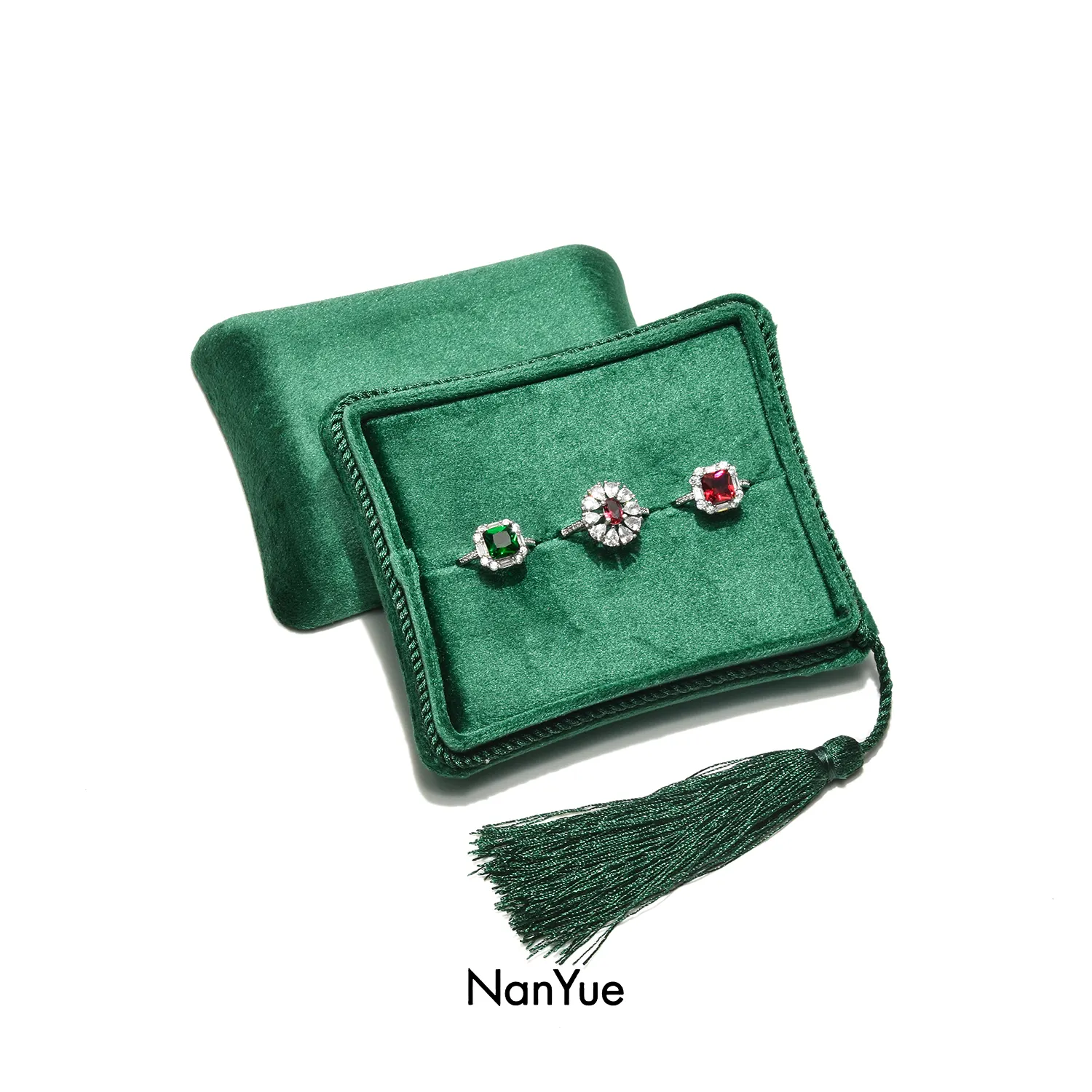 Velvet Ring Jewelry Box Personalized Gift Chinese Knot Woven Charm Tassel Jewelry Boxes Portable Ring Storage Box Ring Holder