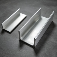Profilé en U en aluminium extrudé haute précision 6061 T4 usiné CNC ISO9001 pour cadres d'équipements aéronautiques