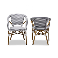 Chaise de restaurant d'extérieur au design moderne Chaise empilable tissée en métal et rotin pour la salle à manger et les meubles de salon