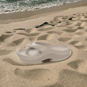 Chanclas de Verano al por Mayor para Mujer y Hombre, Antideslizantes, de EVA, con Suela Gruesa, Casuales, para Parejas, para la Playa - Product Image 3