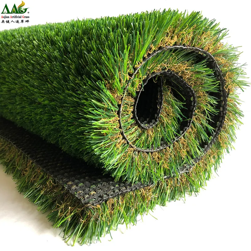 AAG Fabricant d'astroturf Tapis de pelouse synthétique en plastique pour l'extérieur Décoration de paysage de jardin Tapis vert Faux gazon artificiel Tapis d'herbe