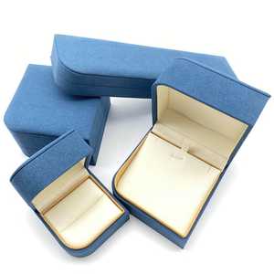 Vente en gros de boîte à bijoux de luxe en cuir PU personnalisée emballage de bijoux bracelet boucle d'oreille bracelet collier boîte à bague boîte à bijoux - Product Image 6