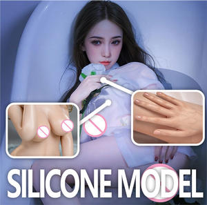 Mannequin féminin en silicone imperméable à l'eau, à plusieurs actions, <span class=keywords><strong>squelette</strong></span> métallique, apparence asiatique, personnalisé, de haute qualité, pour les magasins de vêtements - Product Image 1