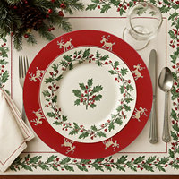 Assiettes de présentation en plastique de 13 pouces, motif renne de Noël rouge, pour fêtes d'anniversaire, banquets et service de table de Noël