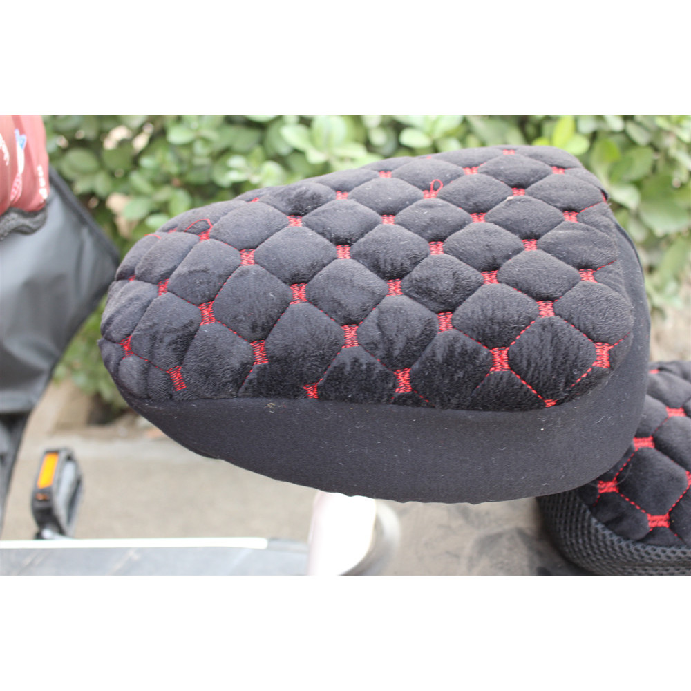 เบาะหน้าสีดำ