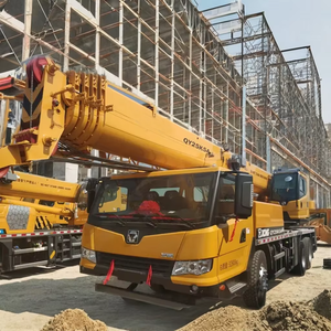 Grue mobile hydraulique sur camion de la marque ZOOMLION, 25 tonnes, 50 tonnes, 55 tonnes, 100 tonnes, en stock - Product Image 1