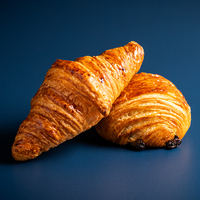 Croissant au beurre saveur française surgelé, petit dessert, pain cru, boulangerie